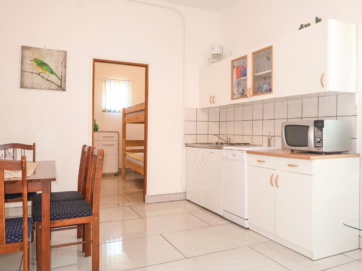 Apartment Golic - Kbg300 By Interhome เซซาริซา ภายนอก รูปภาพ
